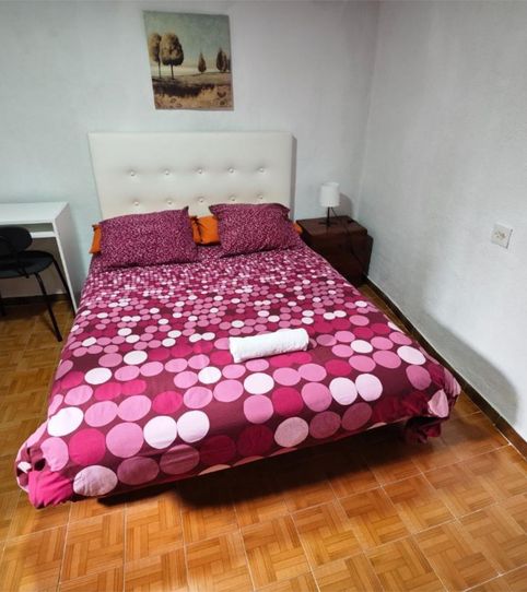 Foto 2 de Habitació a Calle Carmen, 14, Arnedo, La Rioja