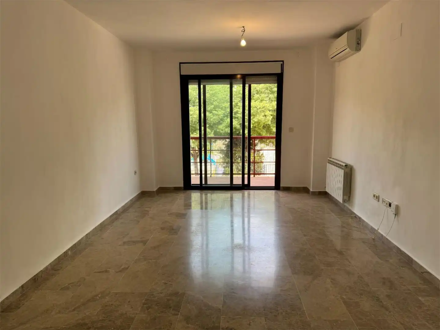Balcony of Flat for sale in Alhendín  with Air Conditioner, Storage room and Balcony