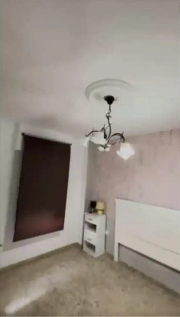 Habitación de Piso en venta en Antequera con Calefacción, Terraza y Trastero
