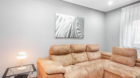 Foto 2 von Wohnung zur Miete in Calle Puerto del Pino, 12, San Martín del Rey Aurelio, Asturias