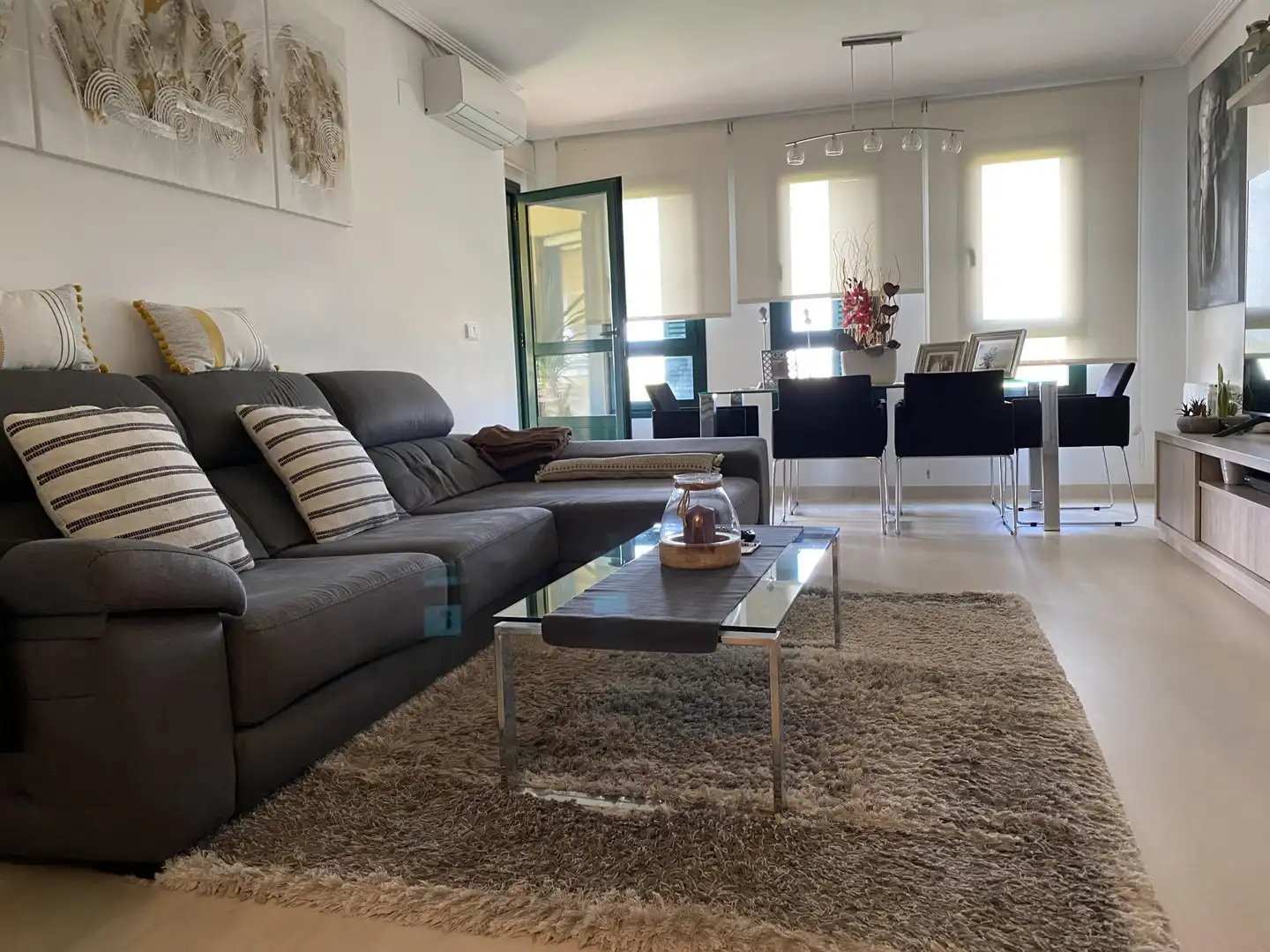 Living room of Flat for rent in  Palma de Mallorca  with Air Conditioner, Terrace and Swimming Pool