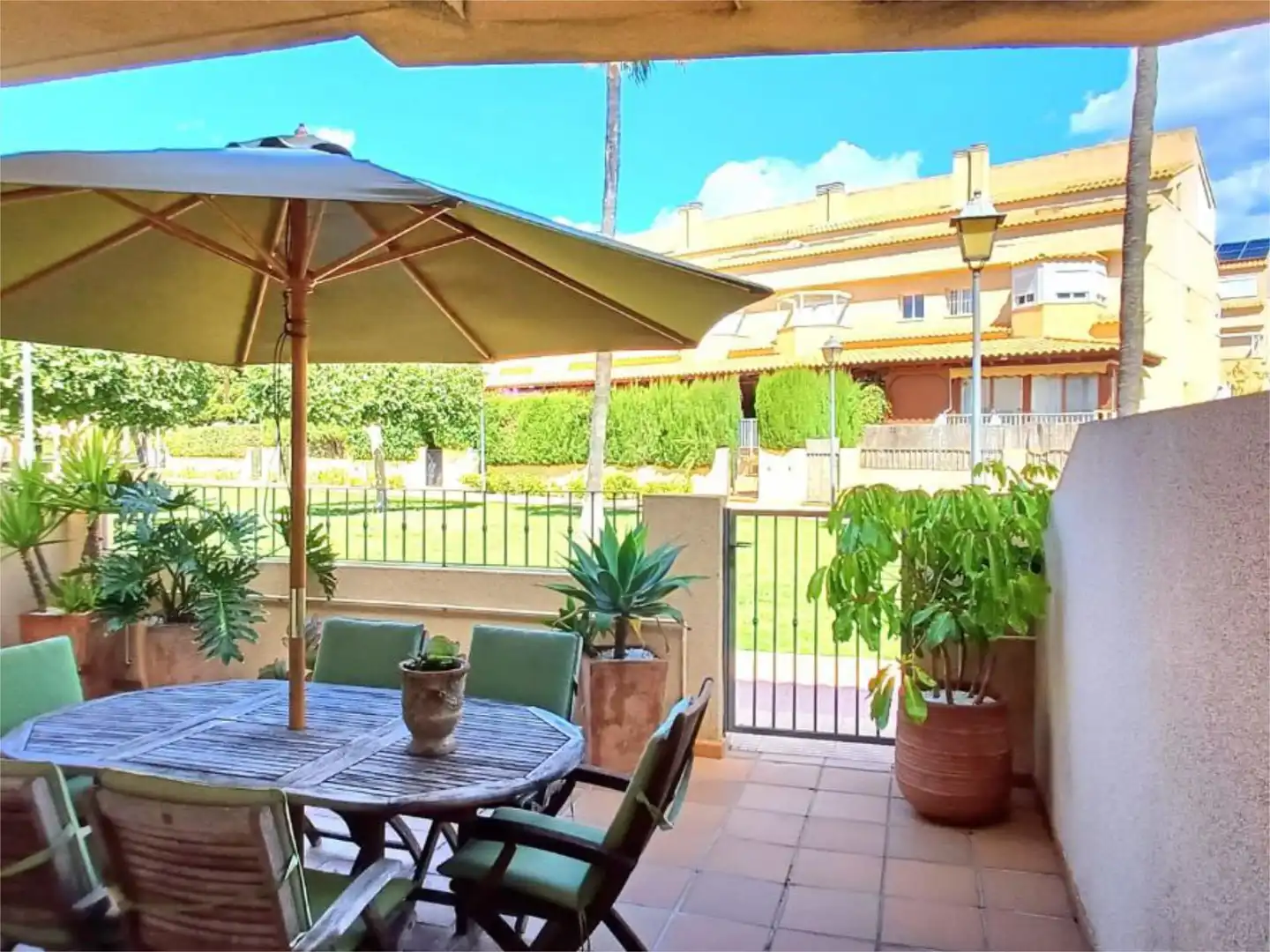 Detached homes for sale in Avinguda del Fabraquer, 4, Playa Muchavista Terrace of Detached homes for sale in El Campello with Air Conditioner, Heating and Private garden