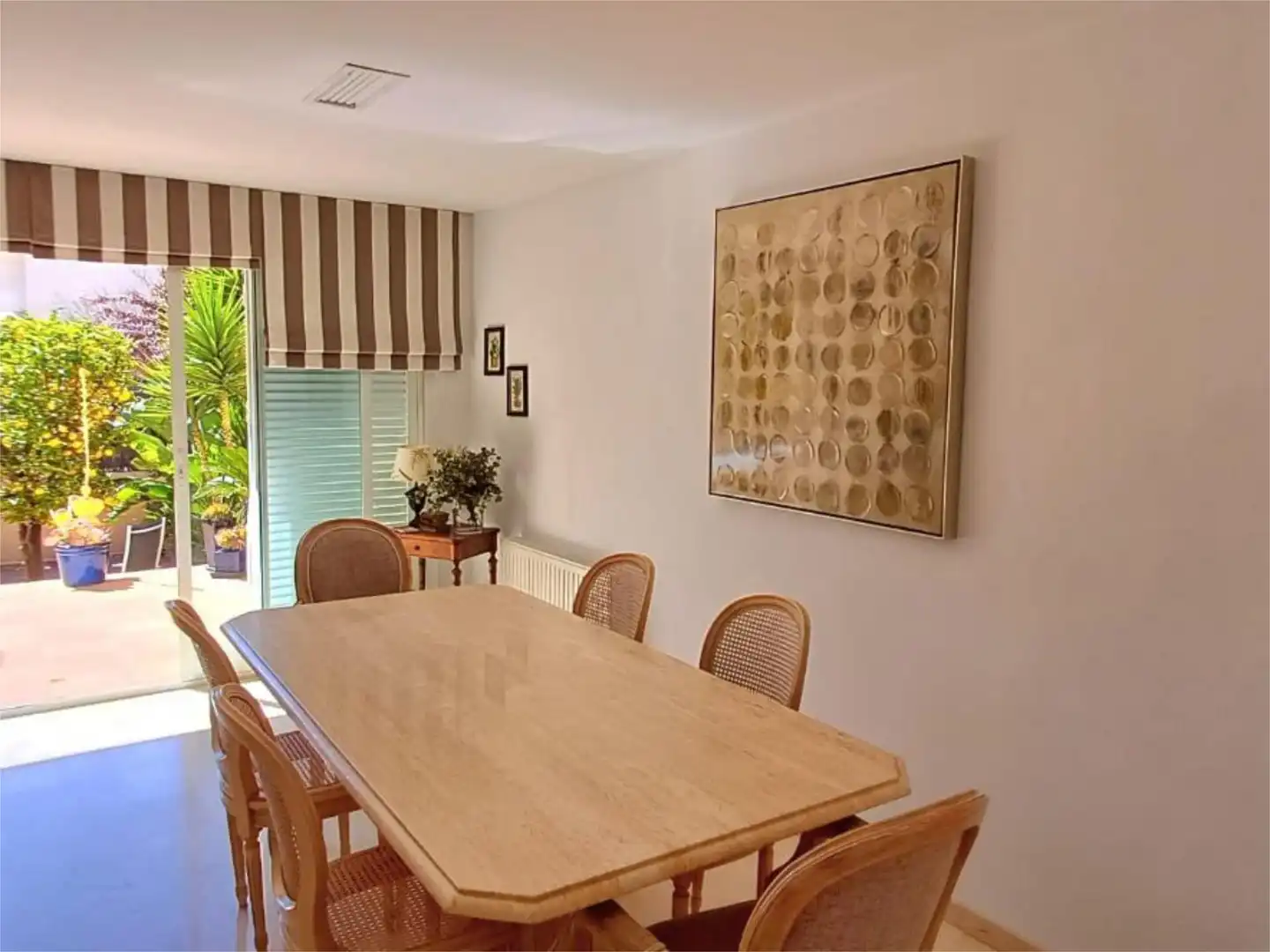 Detached homes for sale in Avinguda del Fabraquer, 4, Playa Muchavista Dining room of Detached homes for sale in El Campello with Air Conditioner, Heating and Private garden