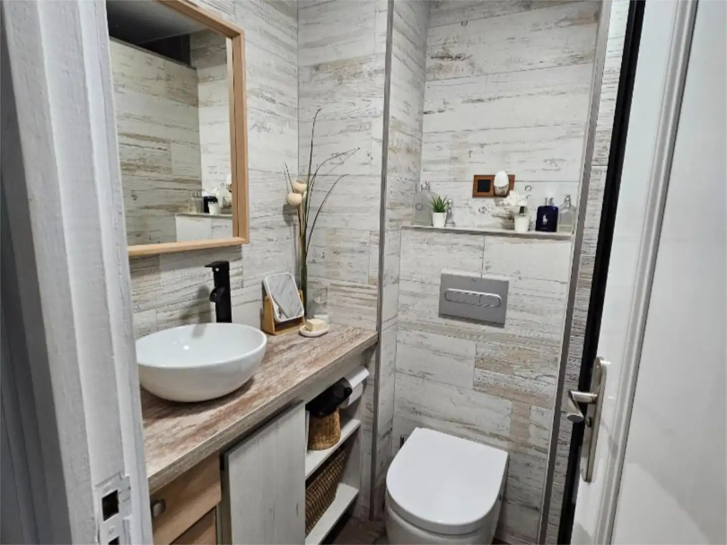 Bathroom of Flat for sale in  Madrid Capital  with Terrace and Balcony