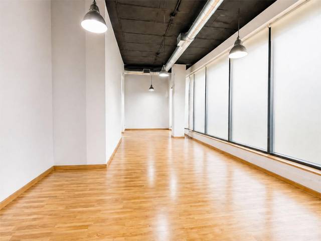 Piso en Alquiler en Avenida del Cerro del Águila, 3 en Polígono Industrial Sur