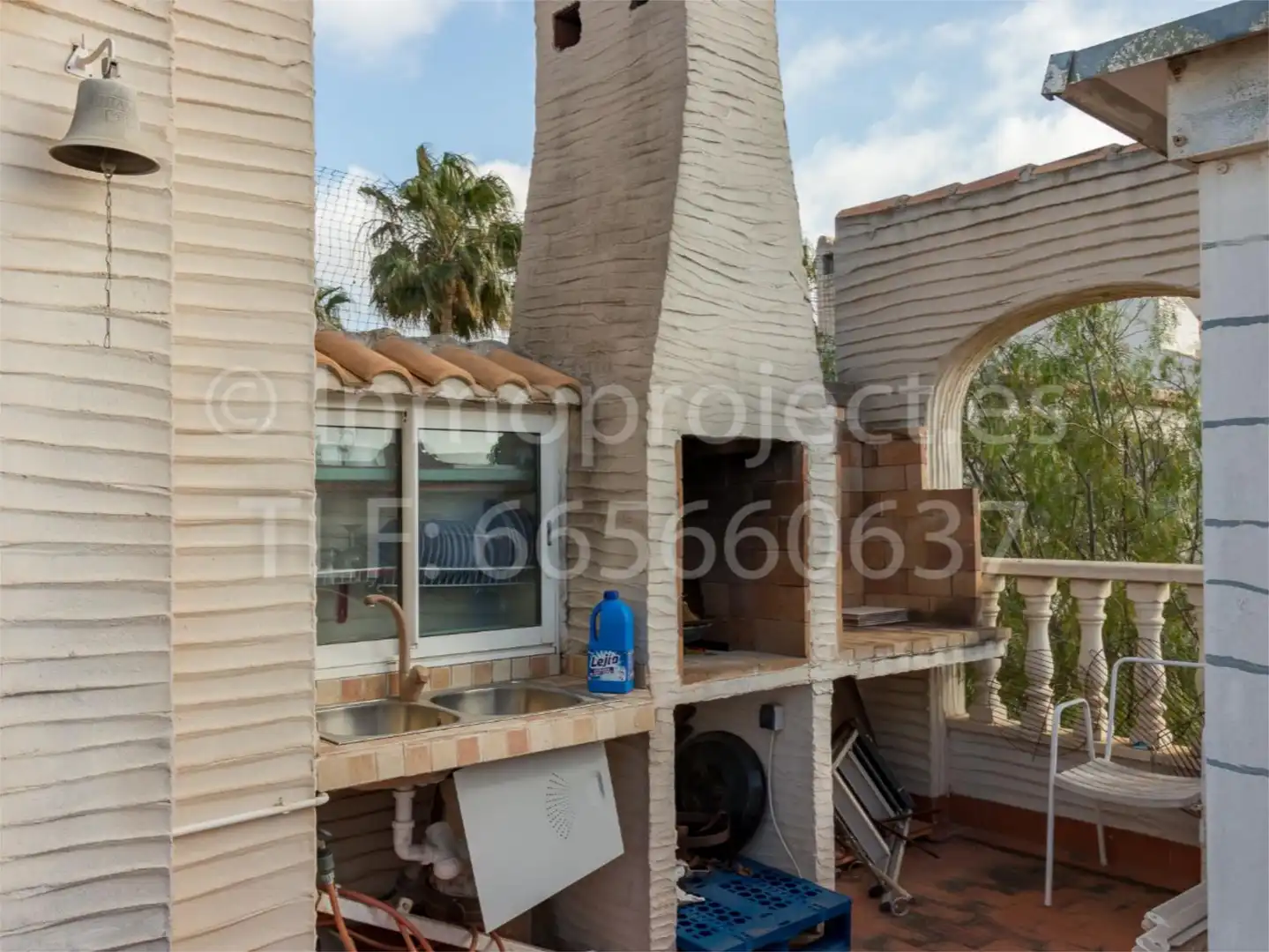 Casa adosada en venda a Avinguda del Carabasí, 4a, Novamar - Mediterráneo Cuina de Casa adosada en venda en Santa Pola amb Aire condicionat, Terrassa i Piscina