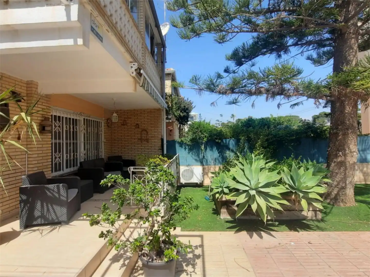 Garden of Detached homes for sale in El Campello  with Air Conditioner, Terrace and Balcony