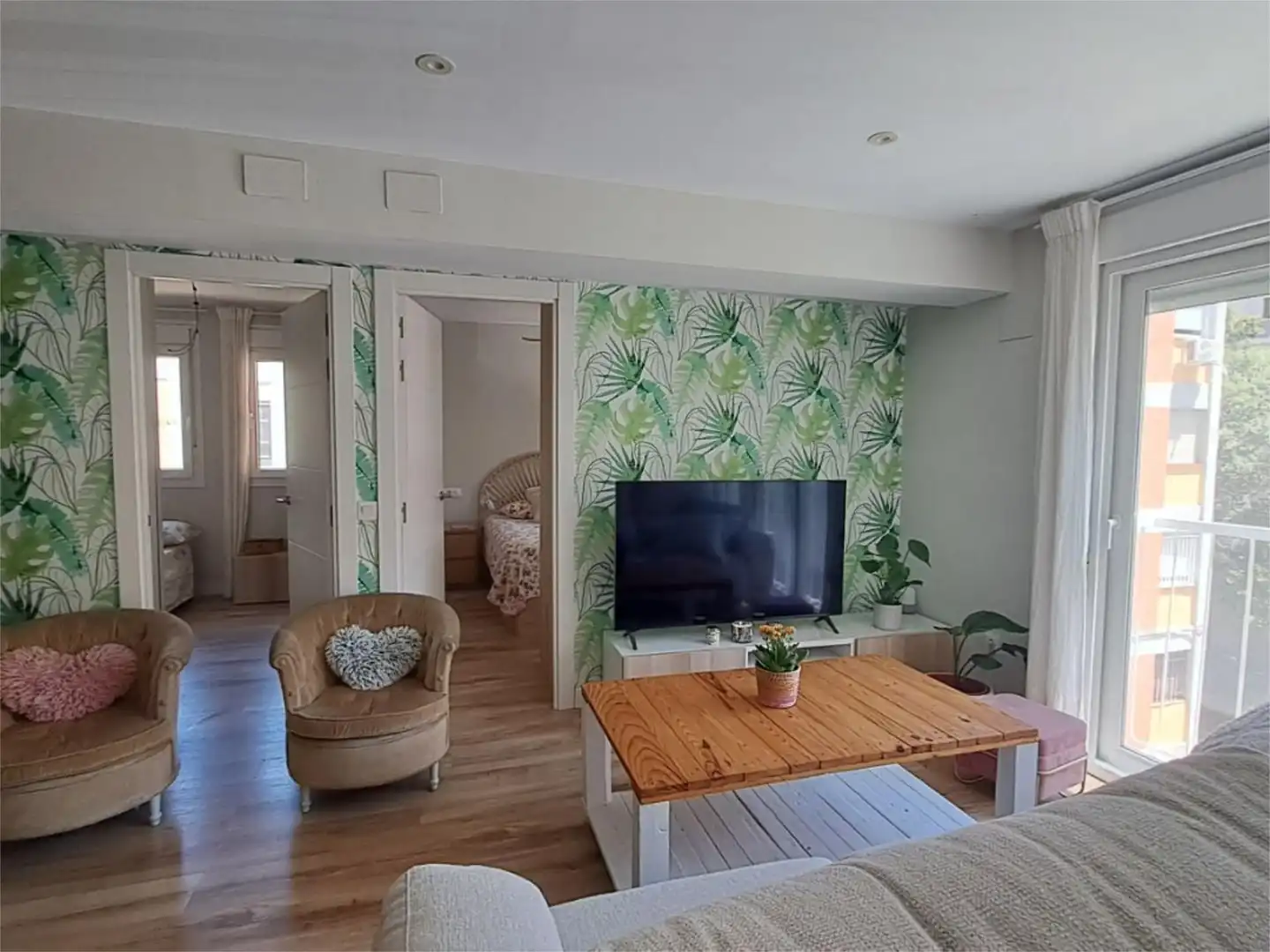 Flat for rent in Calle Sor Milagros, 4, Triana Oeste Living room of Flat for rent in Sevilla Capital with Air Conditioner and Balcony
