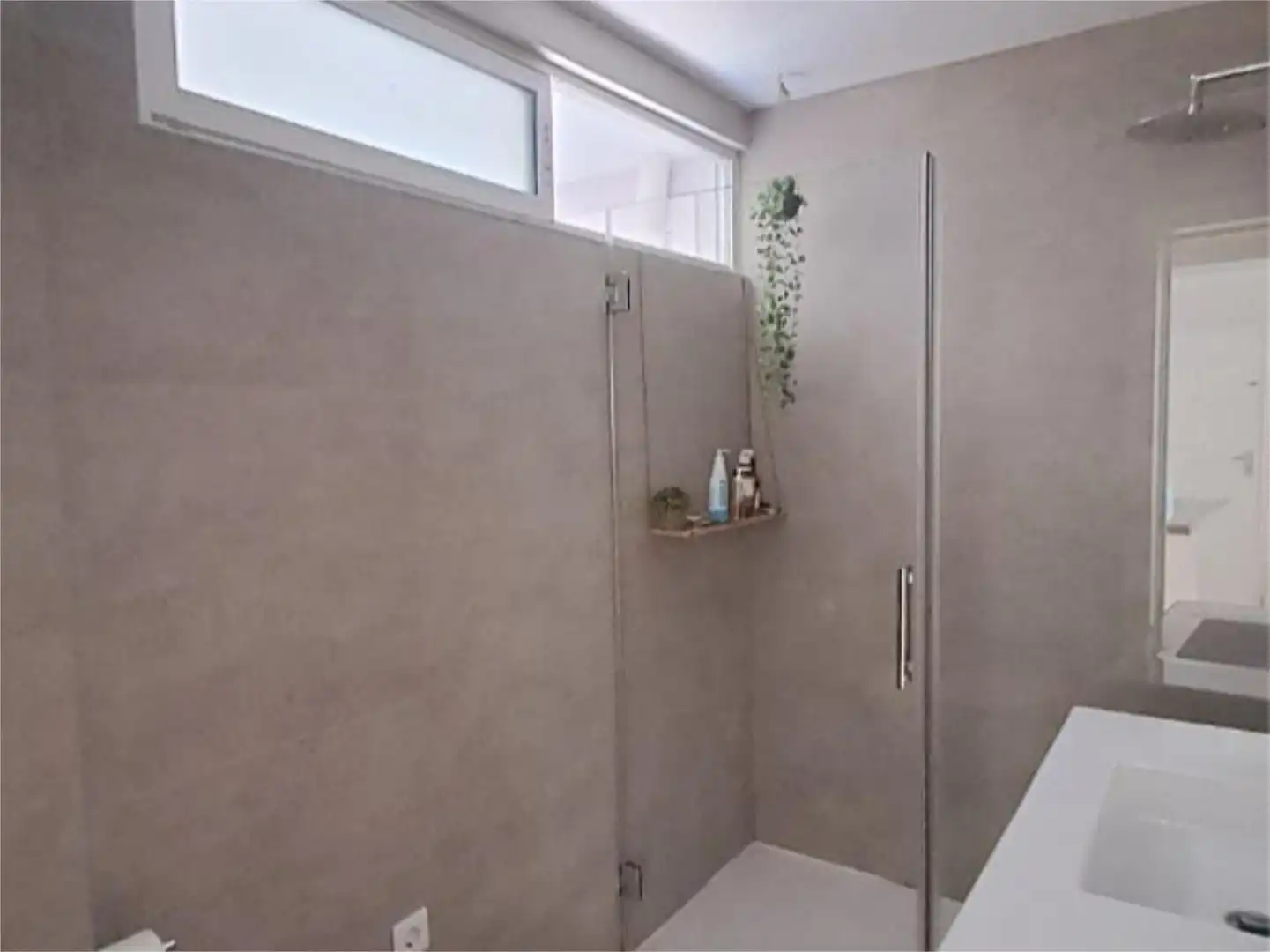 Flat for rent in Calle Sor Milagros, 4, Triana Oeste Bathroom of Flat for rent in Sevilla Capital with Air Conditioner and Balcony