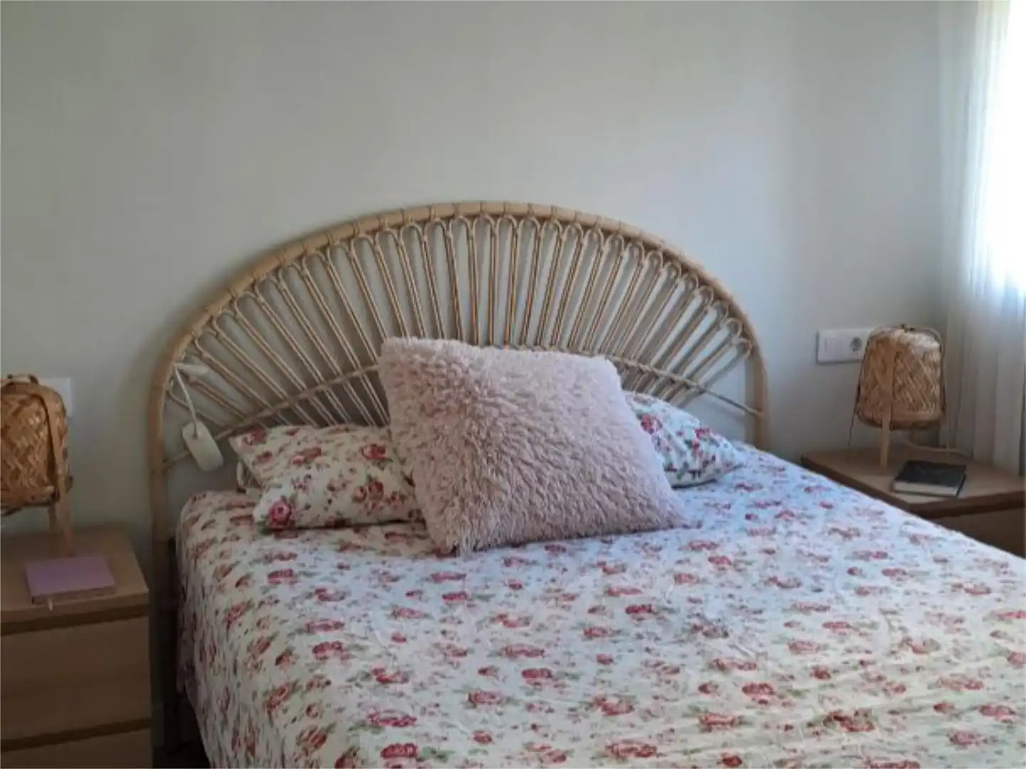 Flat for rent in Calle Sor Milagros, 4, Triana Oeste Bedroom of Flat for rent in Sevilla Capital with Air Conditioner and Balcony
