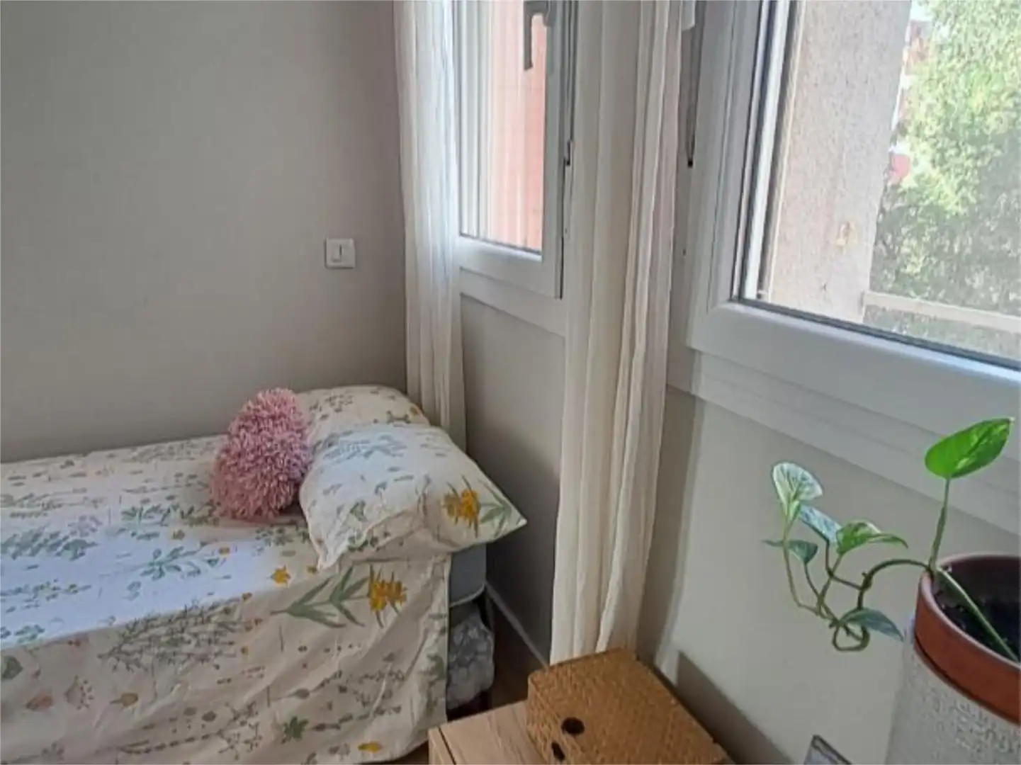 Flat for rent in Calle Sor Milagros, 4, Triana Oeste Bedroom of Flat for rent in Sevilla Capital with Air Conditioner and Balcony