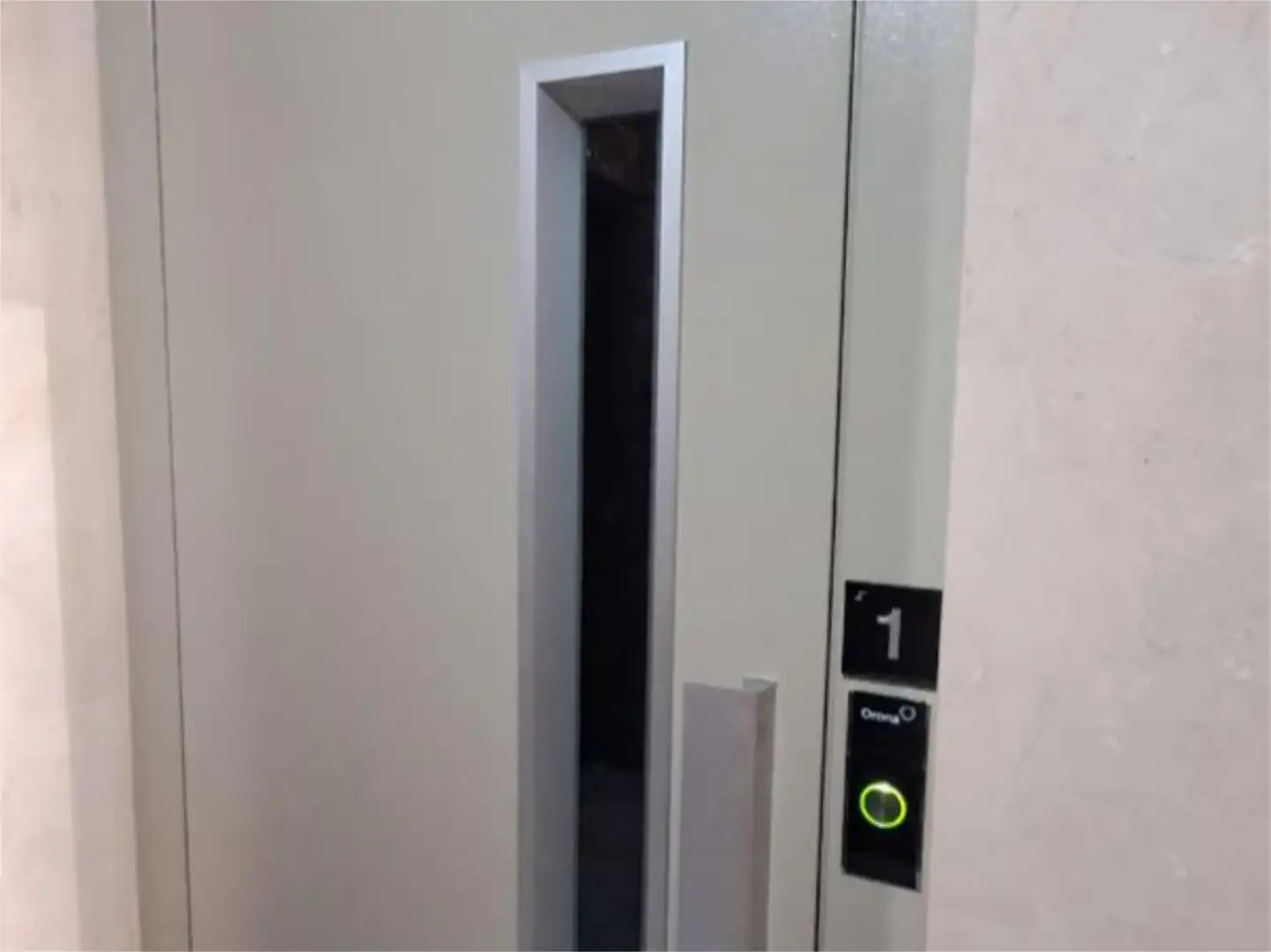 Flat for rent in Calle Sor Milagros, 4, Triana Oeste Flat for rent in Sevilla Capital with Air Conditioner and Balcony