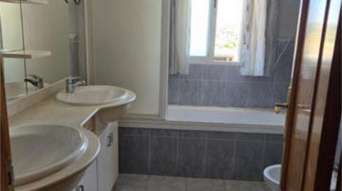 Foto 5 de Casa adosada en venta en Galápagos, Guadalajara