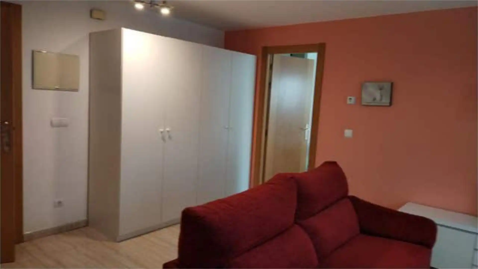 Habitación de Piso de alquiler en Ponferrada con Calefacción y Amueblado