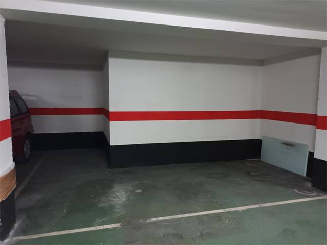 Garaje en Alquiler en Calle Pelayo, 10 en Casco Antiguo