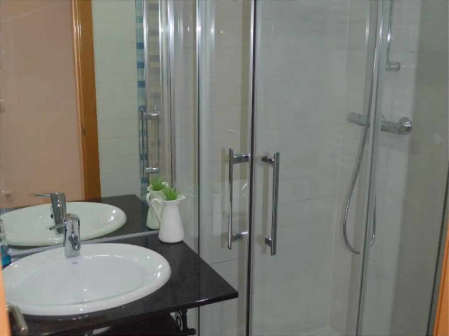 Wohnung zum Verkauf in Calle Doctor Creus, 13, Casco Histórico Badezimmer von Wohnung zum Verkauf in Guadalajara Capital mit Klimaanlage