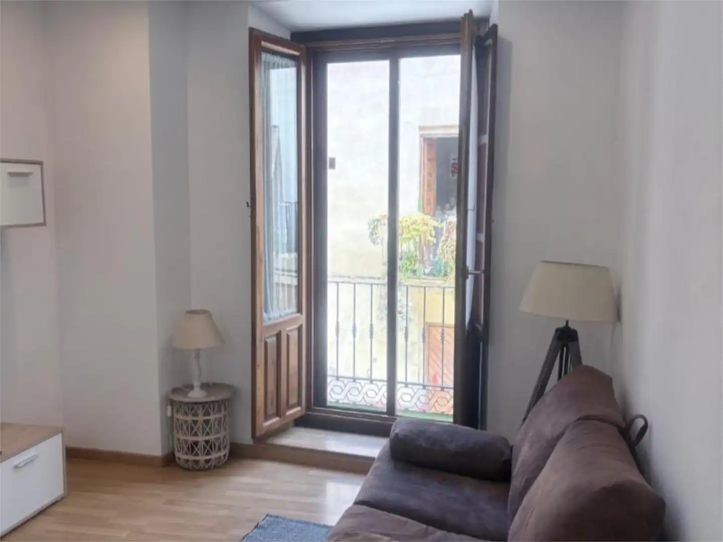 Flat for rent in Calle Santiago, 30, San Matías - Realejo Balcony of Flat for rent in Granada with Air Conditioner, Heating and Parquet flooring