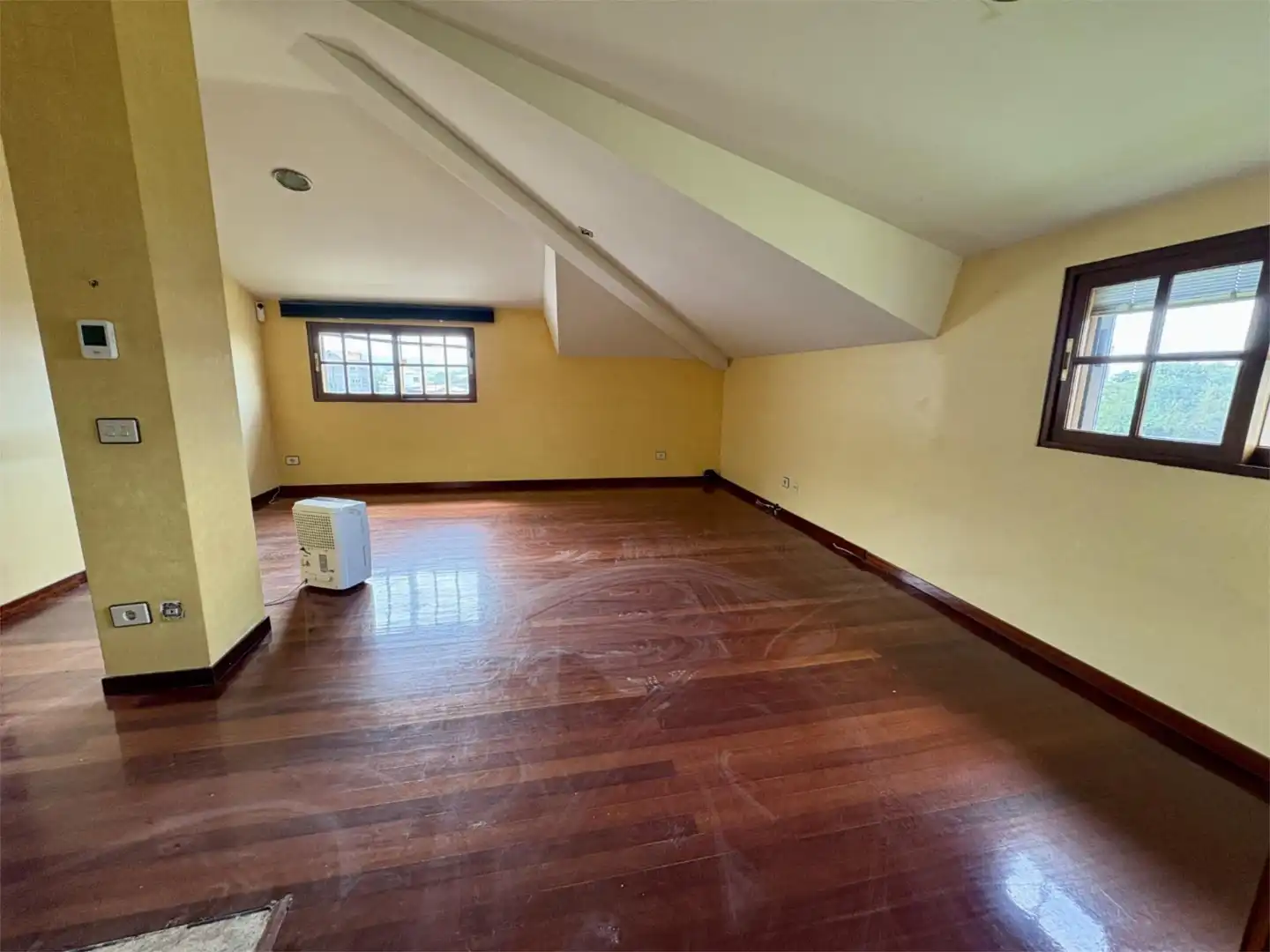 Casa o xalet en venda a Rúa Santa Lucía, 1, Meaño Casa o xalet en venda en Meaño amb Aire condicionat, Calefacció i Jardí privat