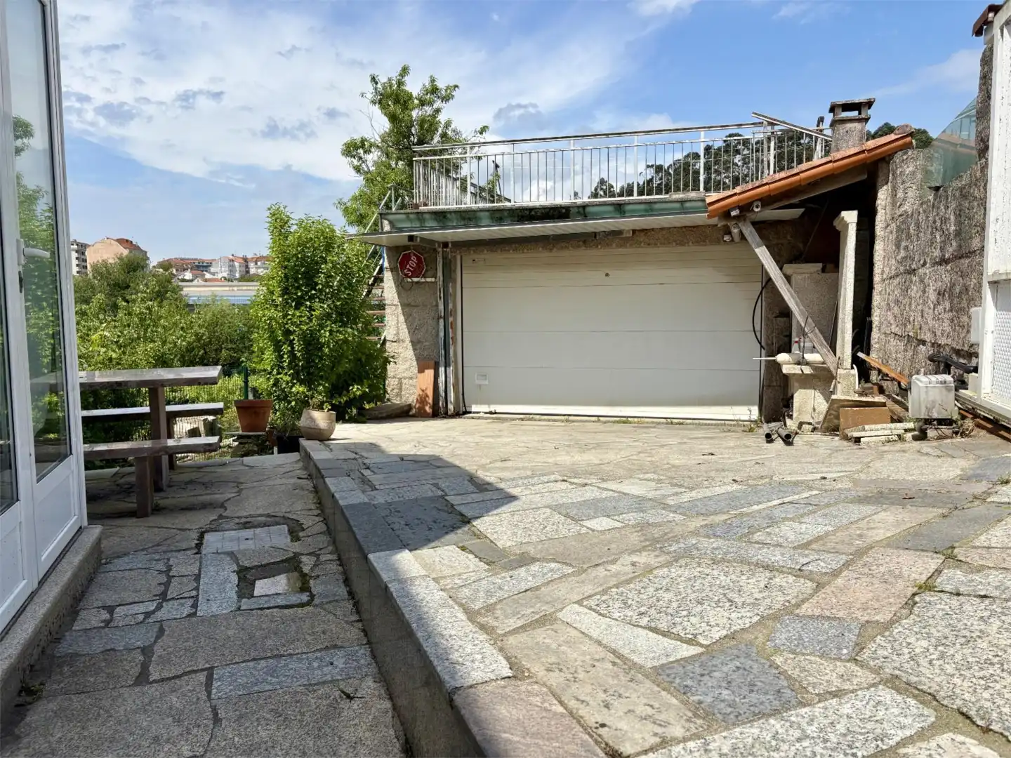 Casa o xalet en venda a Rúa Santa Lucía, 1, Meaño Terrassa de Casa o xalet en venda en Meaño amb Aire condicionat, Calefacció i Jardí privat