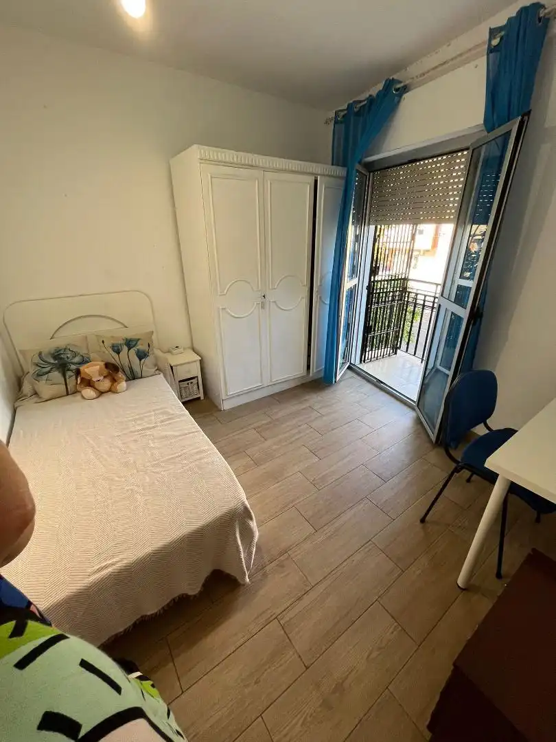 Room in Pasaje San Sebastián, 4, Huerta de la Reina - Trassierra Room in Pasaje San Sebastián, 4, Huerta de la Reina - Trassierra