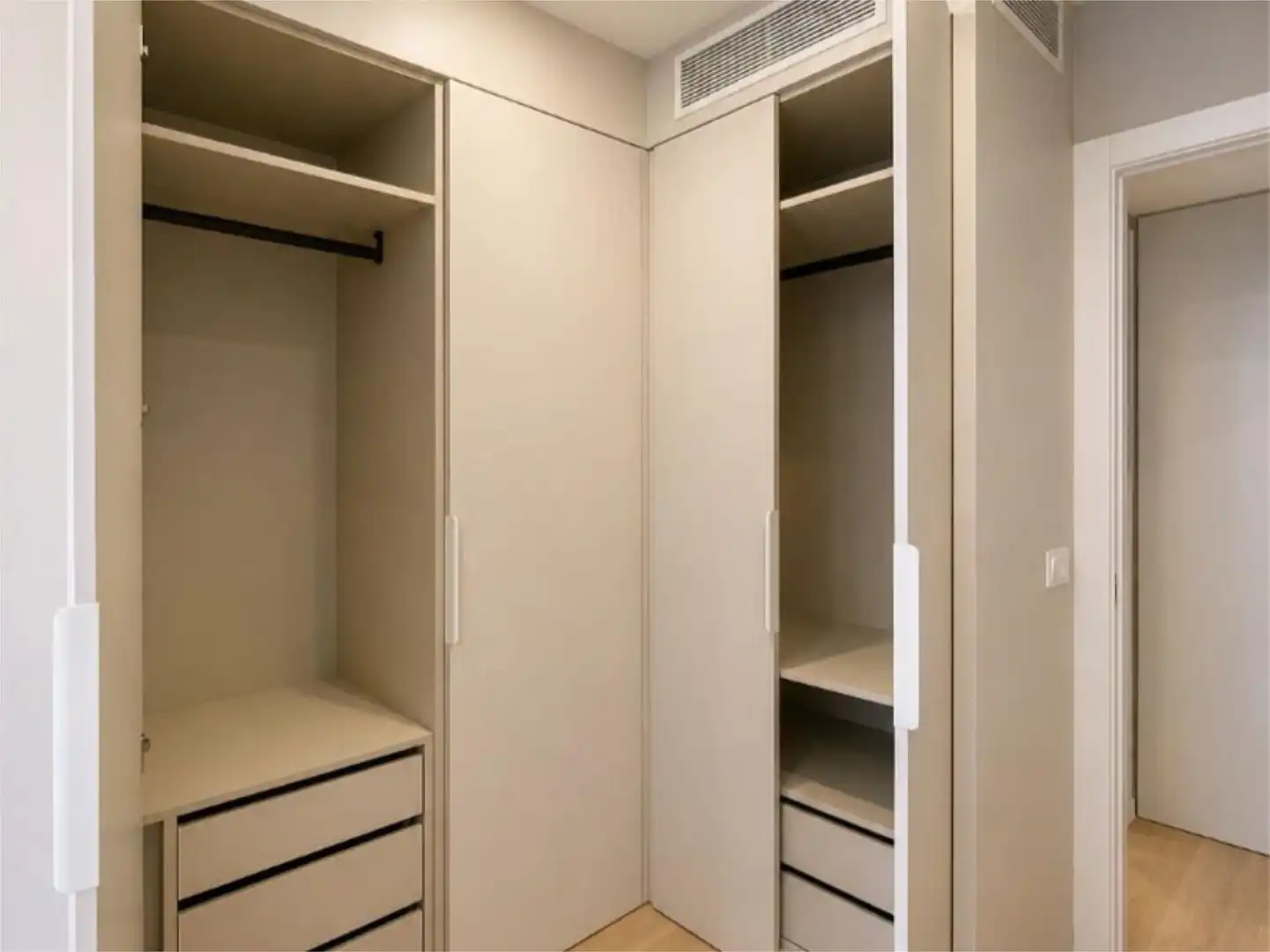 Apartments for rent in Carrer de Jordi Villalonga I Velasco, 2, Nord Bedroom of Apartments for rent in Palma de Mallorca with Air Conditioner