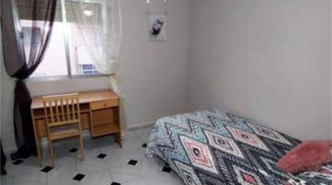 Foto 4 de Piso de alquiler en Ciudad Jardín - Tagarete - El Zapillo, Almería Capital