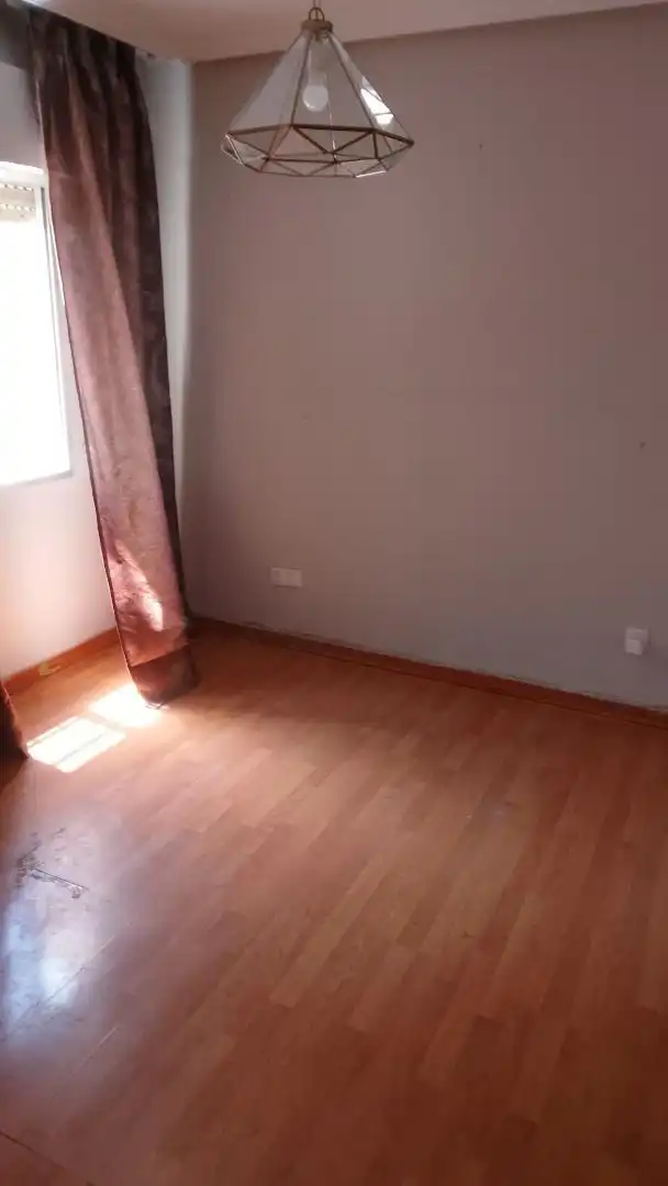Bedroom of Flat for sale in Sevilla  with Air Conditioner, Heating and Parquet flooring