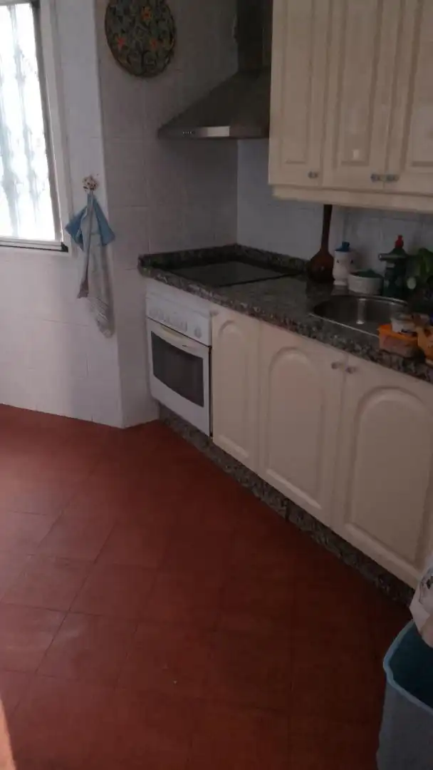 Kitchen of Flat for sale in Sevilla  with Air Conditioner, Heating and Parquet flooring