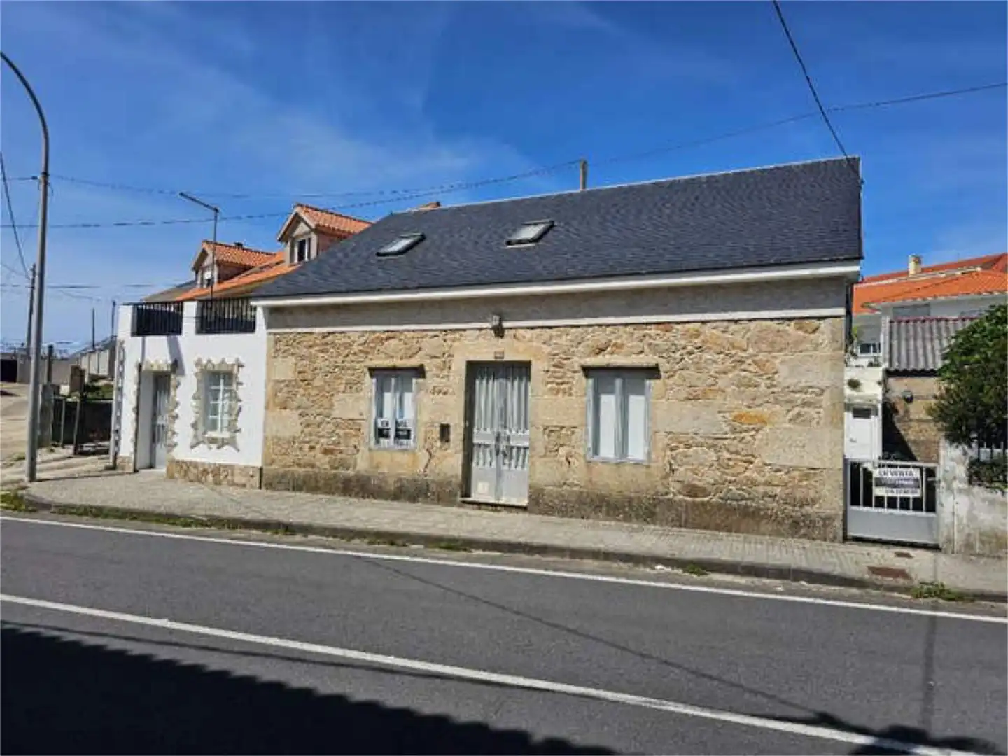 Vista exterior de Casa o chalet en venta en Ribeira con Terraza