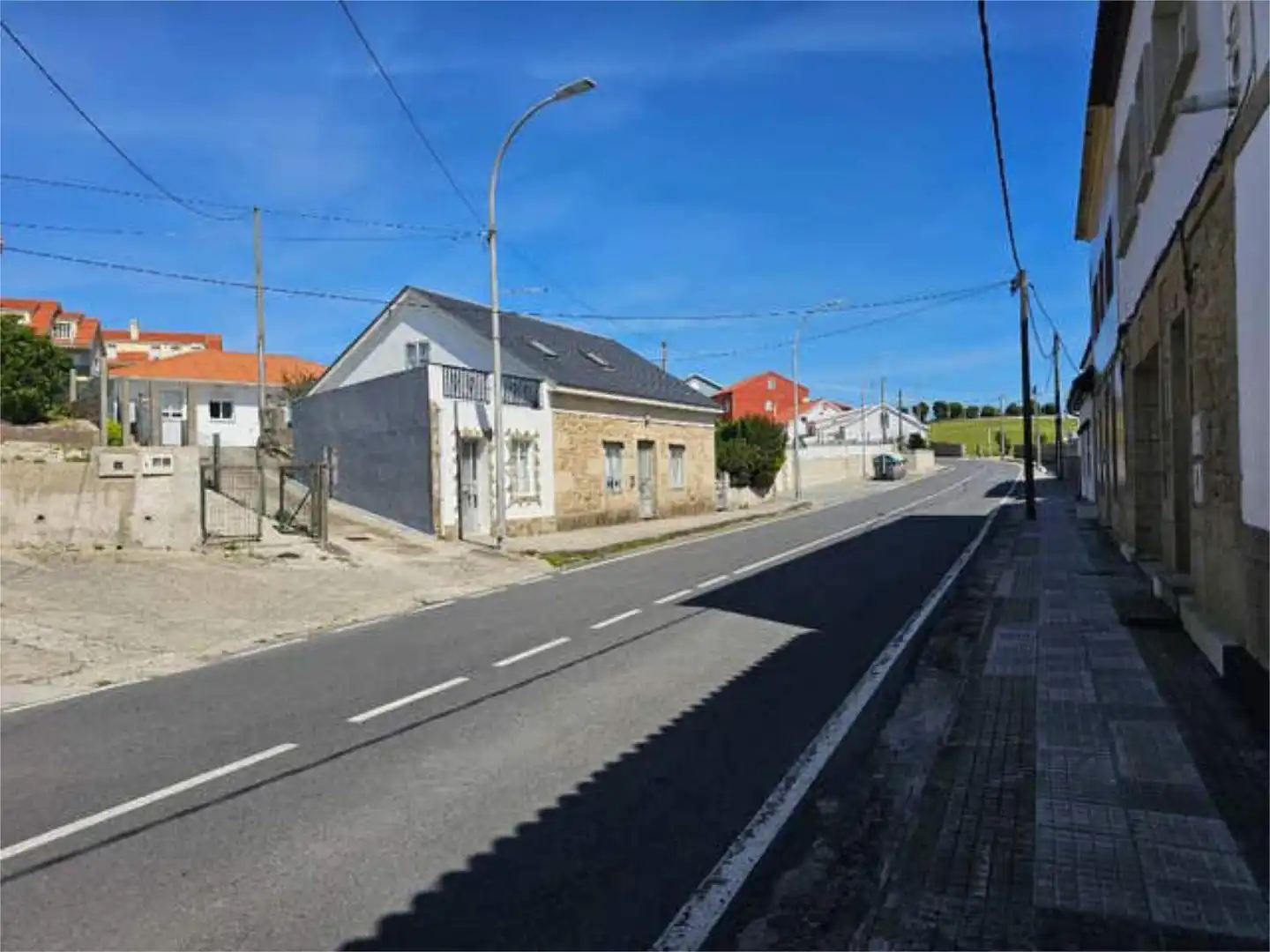 Casa o chalet en venta en Castiñeiras Vista exterior de Casa o chalet en venta en Ribeira con Terraza