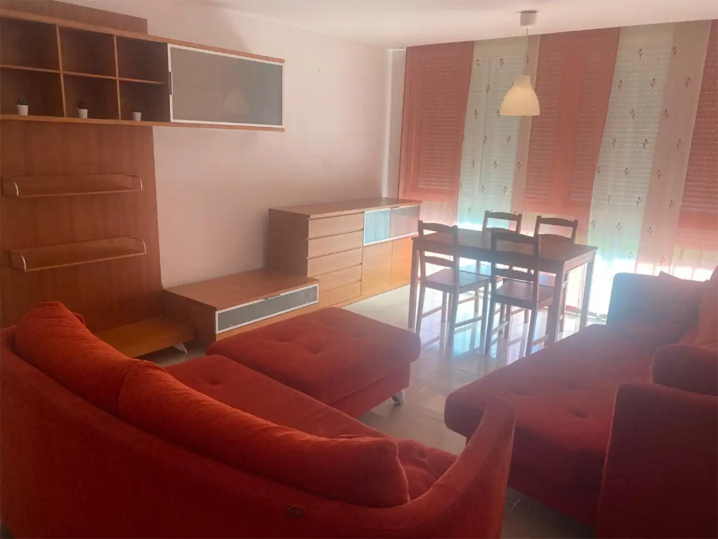 Sala de estar de Piso de alquiler en Sarrià de Ter con Aire acondicionado