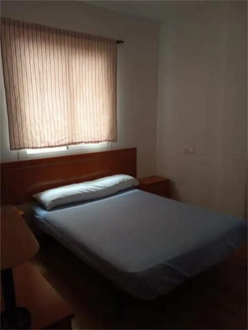 Schlafzimmer von Wohnungen zur Miete in Casariche