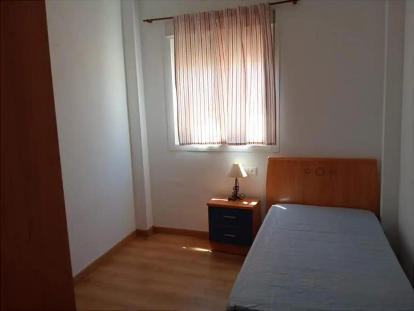 Schlafzimmer von Wohnungen zur Miete in Casariche