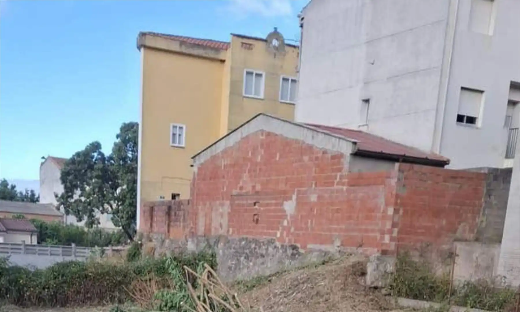 Vista exterior de Local de alquiler en Valverde del Fresno