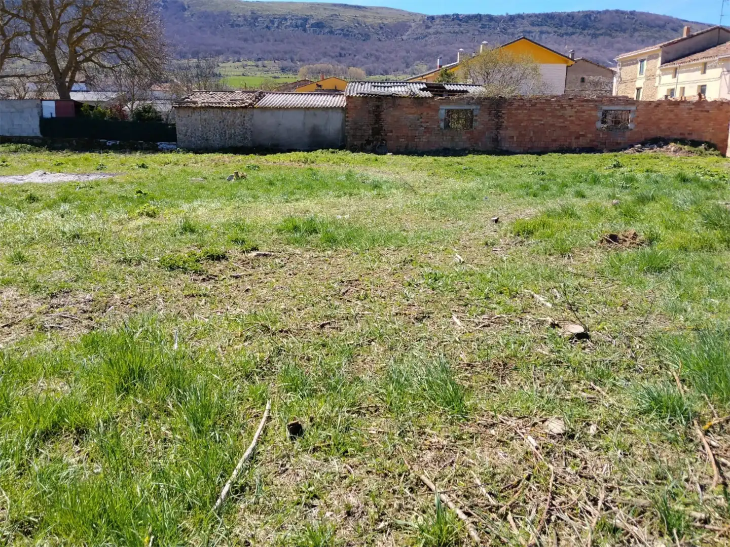 Land for sale in Calle Baja, 1, Oña Land for sale in Oña