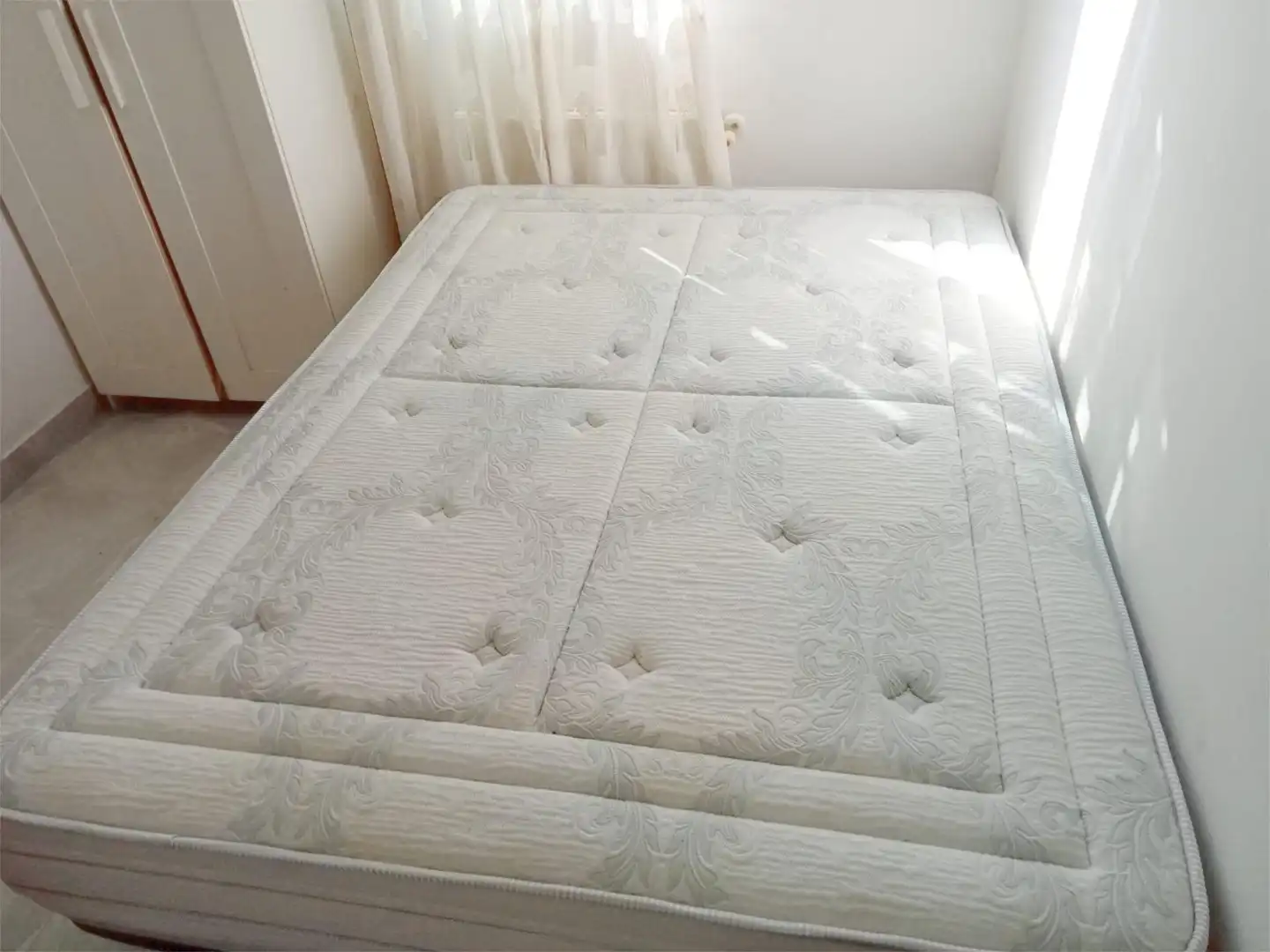Habitación de Estudio de alquiler en Meco con Calefacción y Amueblado