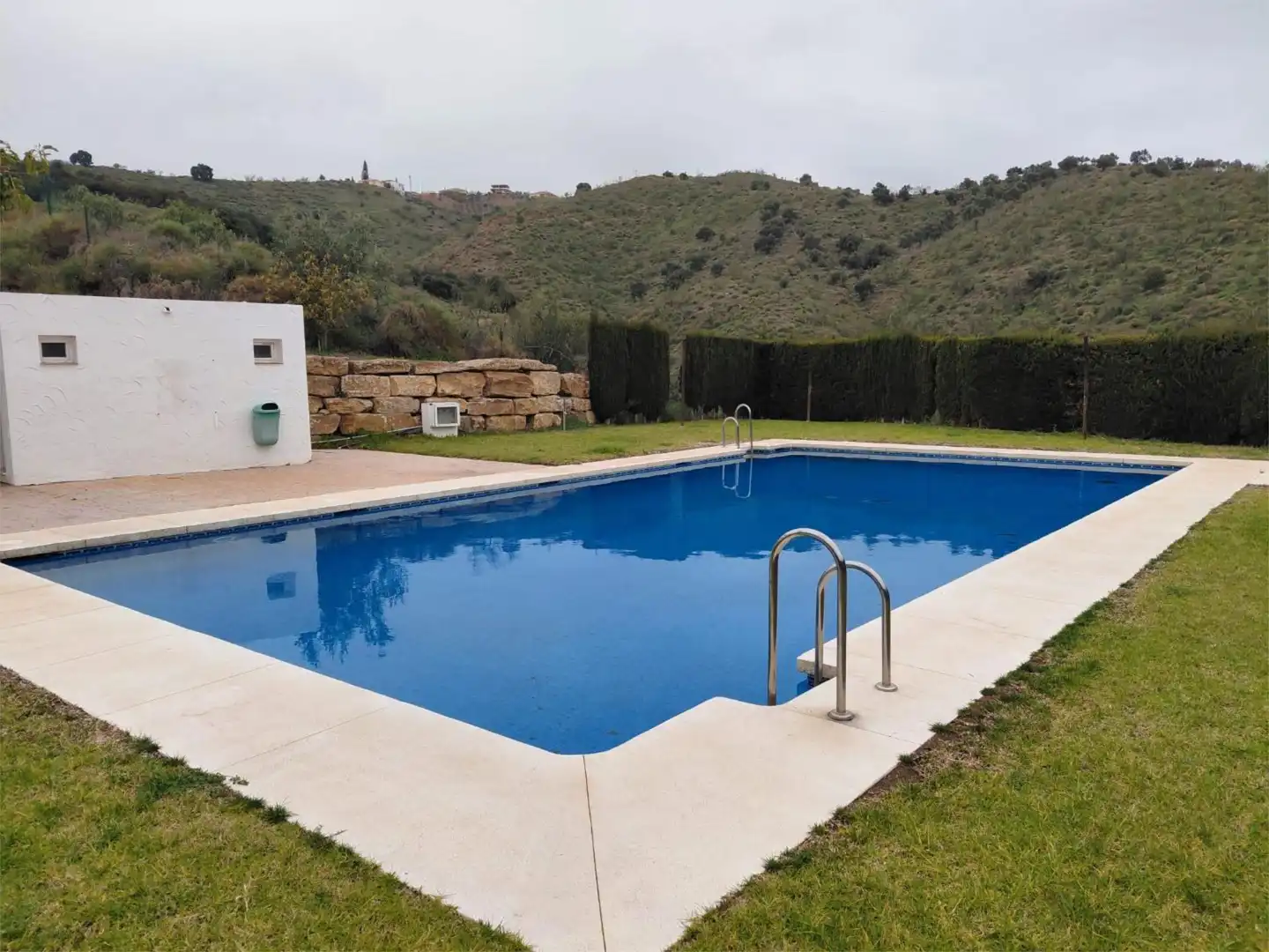 Swimming pool of Flat for rent in Rincón de la Victoria  with Air Conditioner, Heating and Terrace