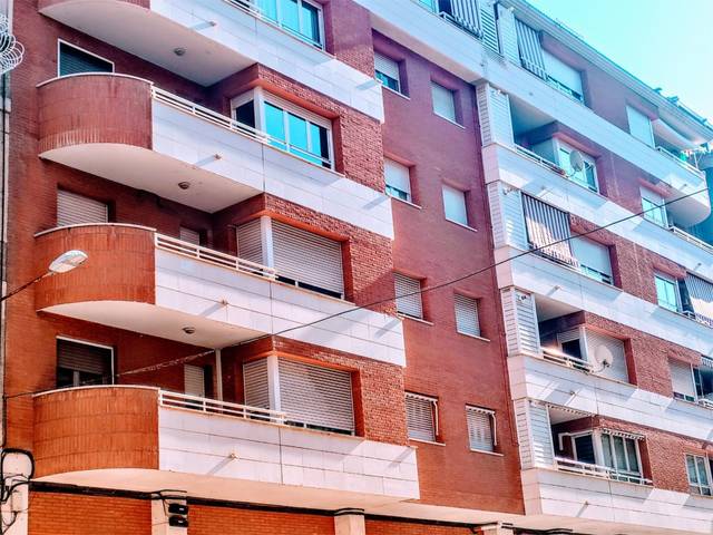 Piso en Alquiler en Carrer Agustins, 7 en Cappont