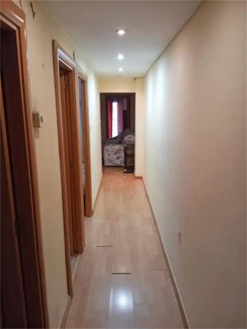 Piso de alquiler en  Zaragoza Capital con Calefacción y Amueblado