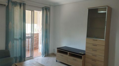 Foto 3 de Piso en venta en Barriada Nuestra Señora de la Oliva, 112, La Oliva, Sevilla Capital