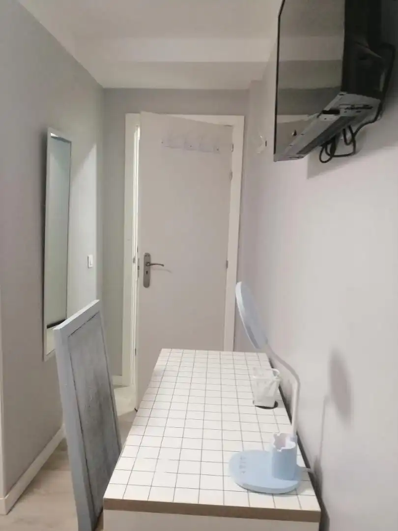 Room in Calle Ganivet, 16, Los Gladiolos Room in Calle Ganivet, 16, Los Gladiolos