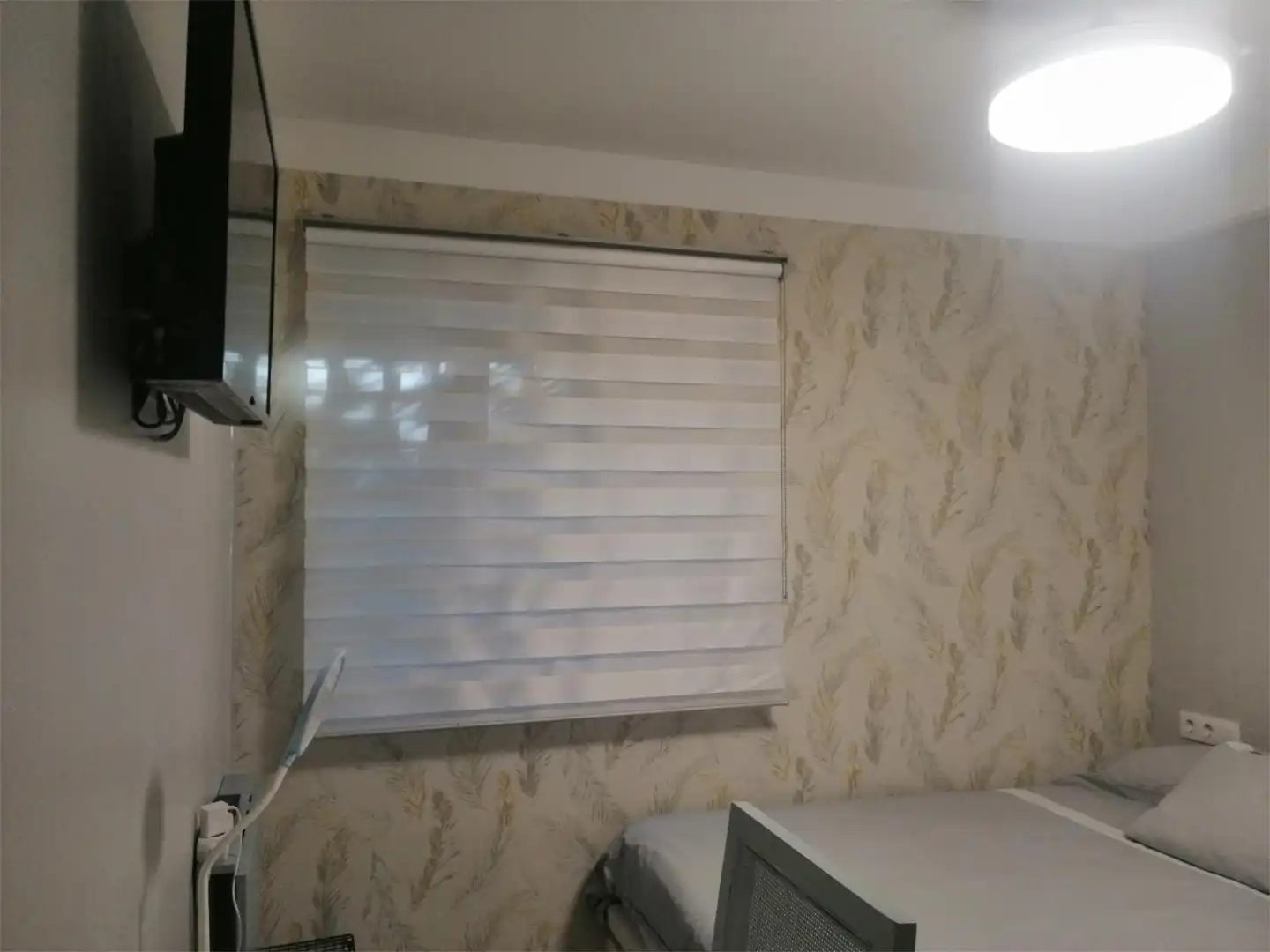 Room in Calle Ganivet, 16, Los Gladiolos Room in Calle Ganivet, 16, Los Gladiolos
