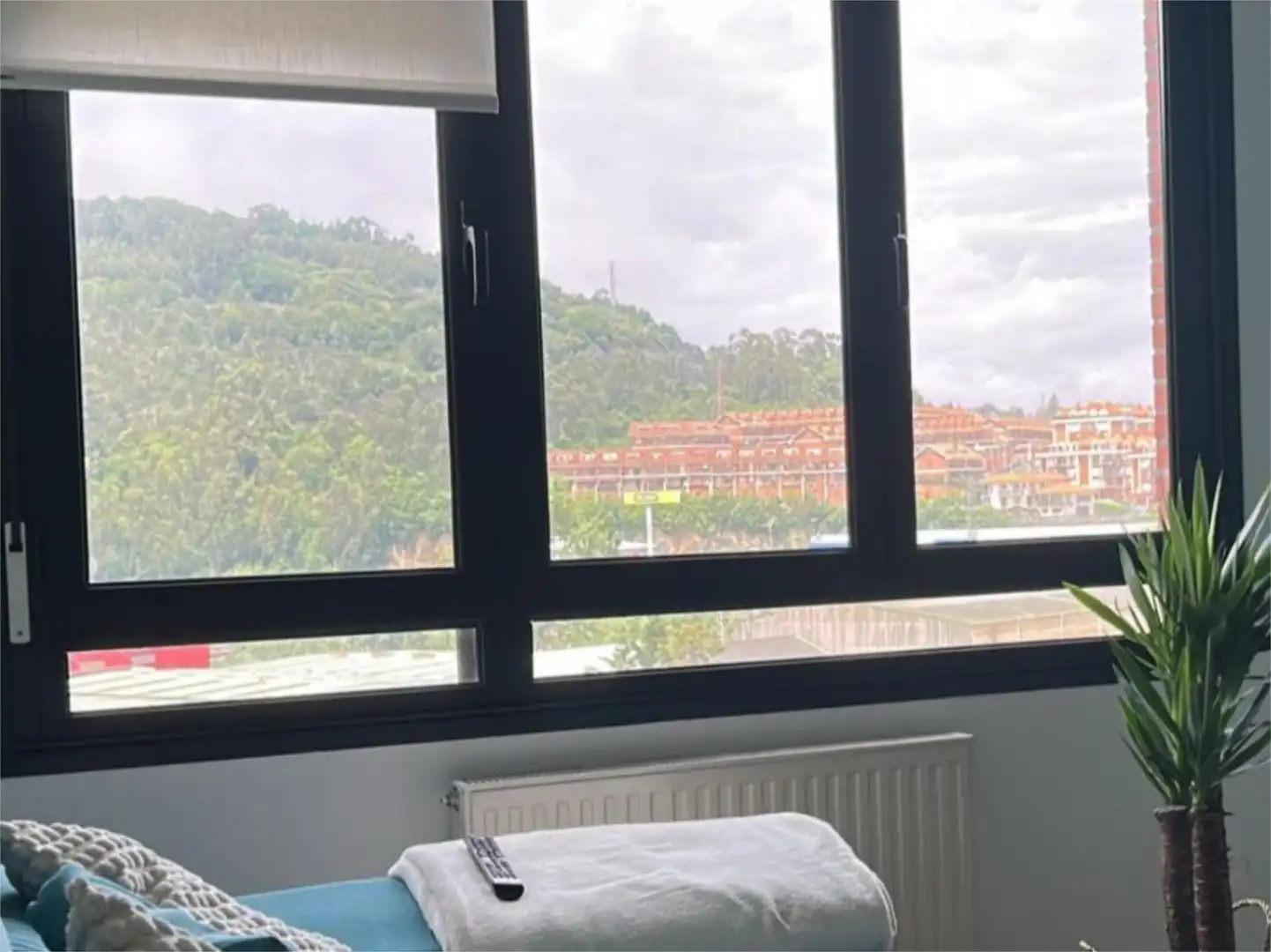 Schlafzimmer von Wohnung zum Verkauf in Castro-Urdiales mit Schwimmbad