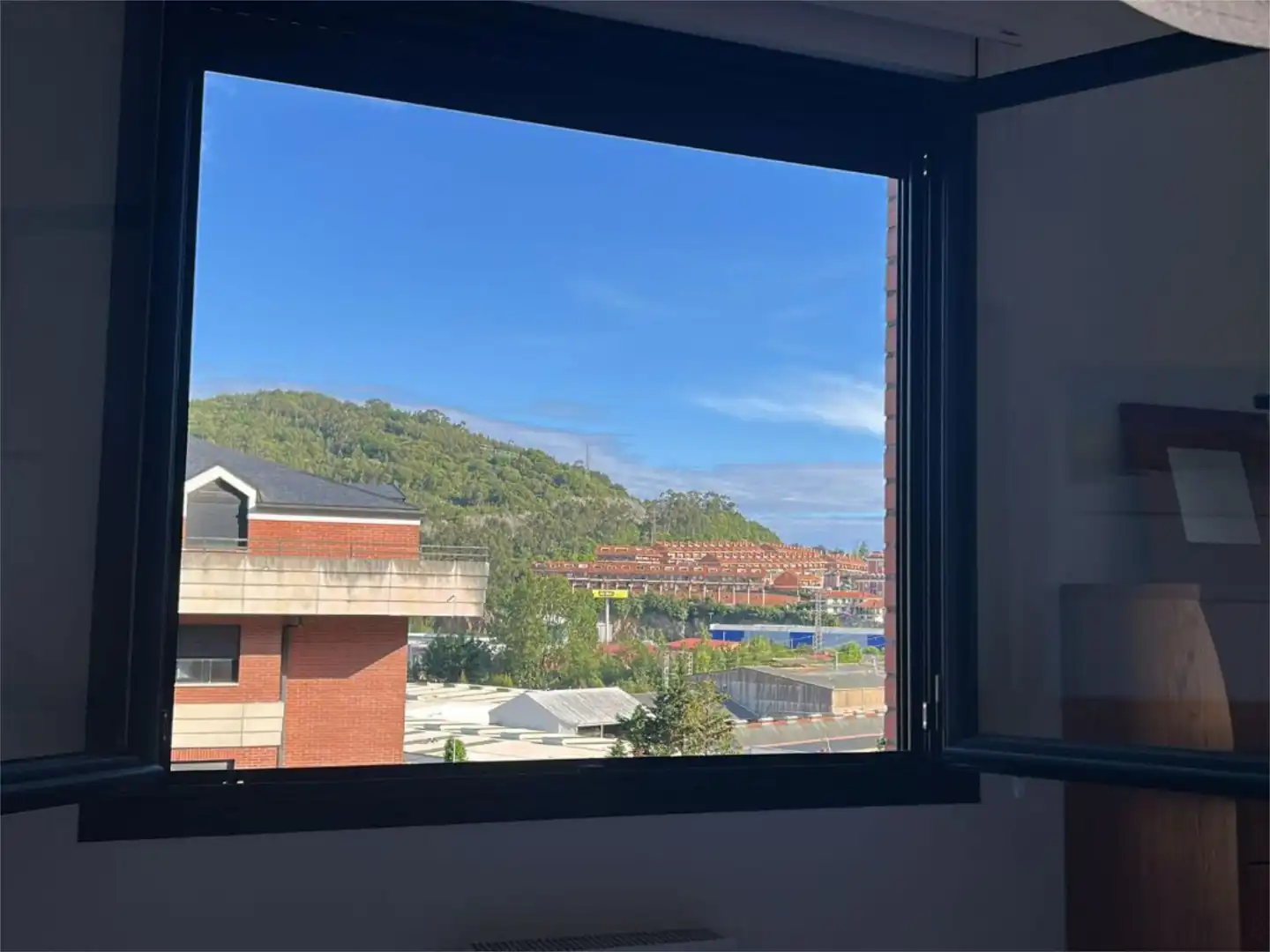 Wohnung zum Verkauf in Urbanización de la Vela Mayor, 54, Brazomar Außenansicht von Wohnung zum Verkauf in Castro-Urdiales mit Schwimmbad