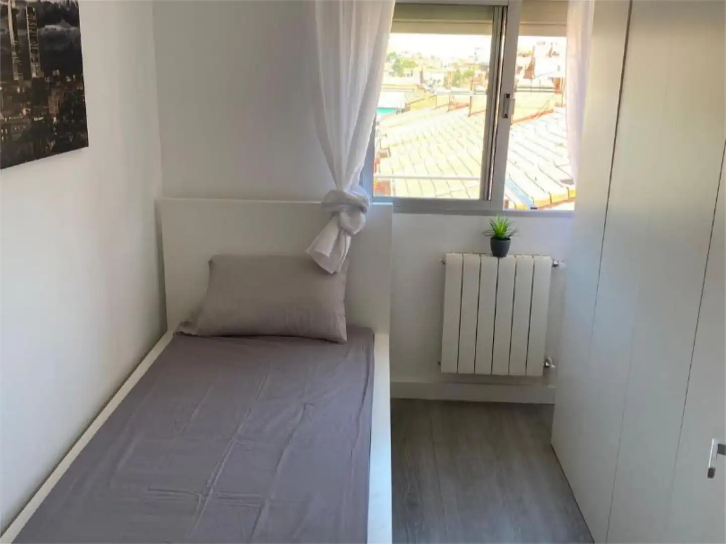 Flat for sale in Calle de Lugo, 1, Ensanche Bedroom of Flat for sale in Alcobendas with Air Conditioner and Balcony