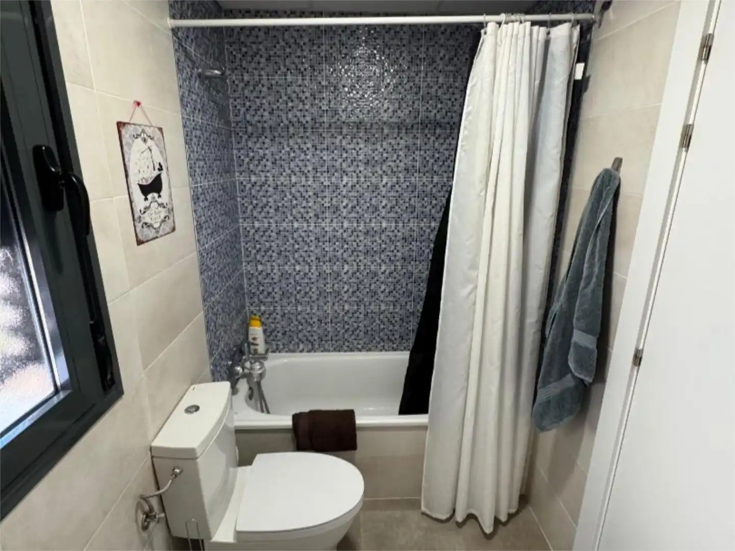 Wohnung zum Verkauf in Avenida de las Acacias, 14, Albolote Badezimmer von Wohnung zum Verkauf in Albolote mit Klimaanlage, Terrasse und Schwimmbad