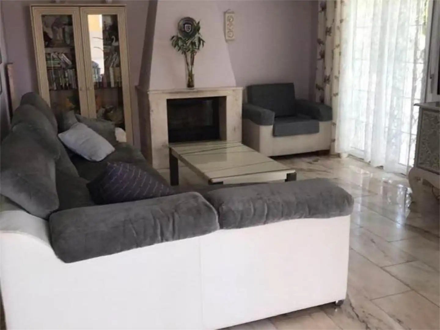Living room of Flat for rent in Torrevieja  with Air Conditioner, Heating and Private garden