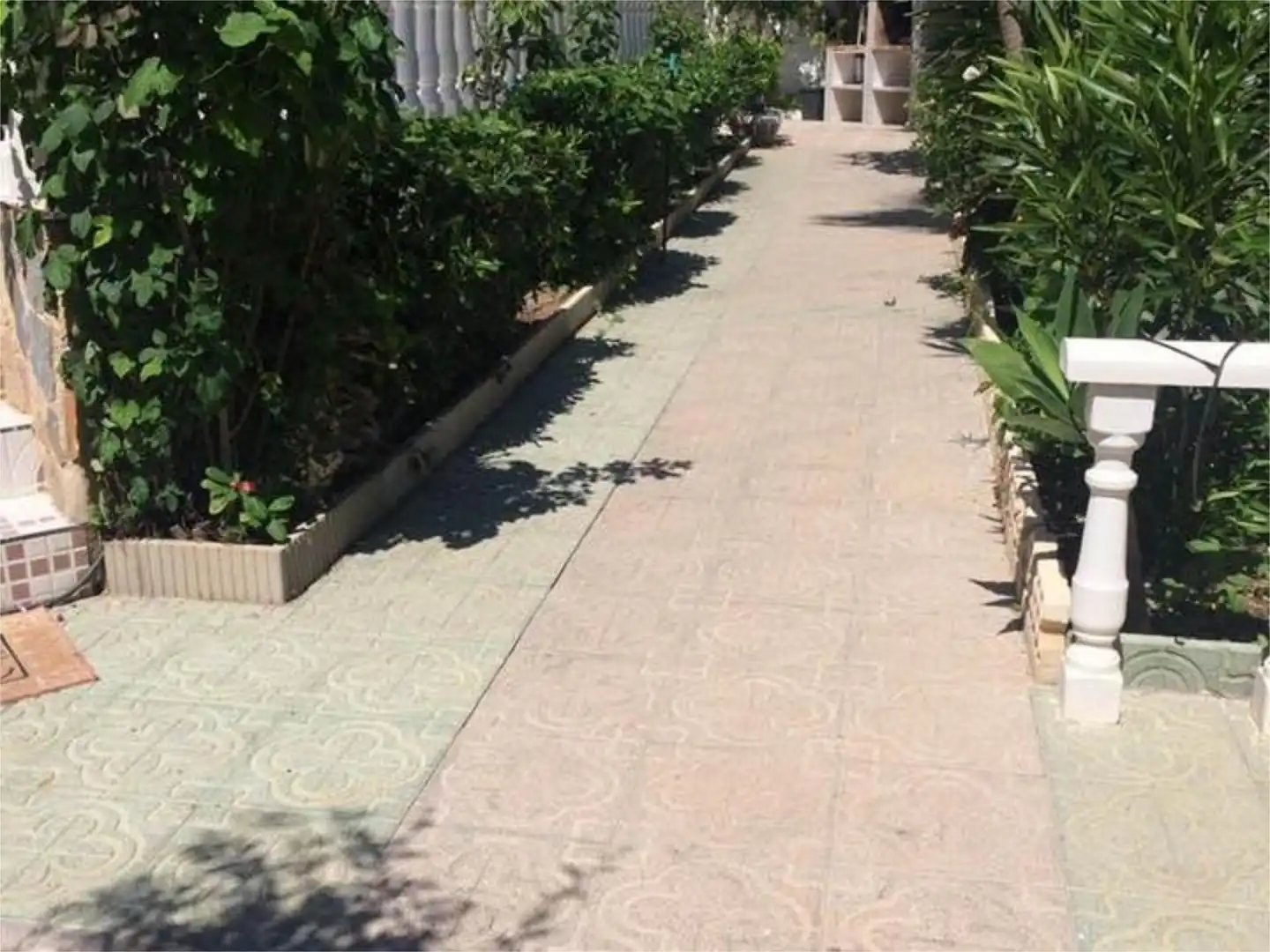 Terrace of Flat for rent in Torrevieja  with Air Conditioner, Heating and Private garden
