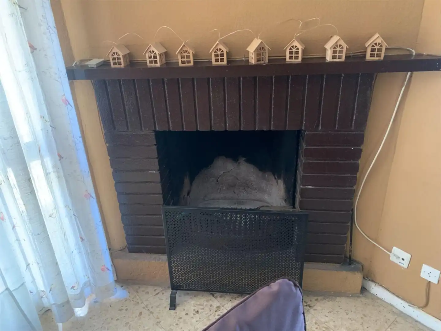 Sala de estar de Apartamento en venta en San Martín de Valdeiglesias con Calefacción, Terraza y Amueblado