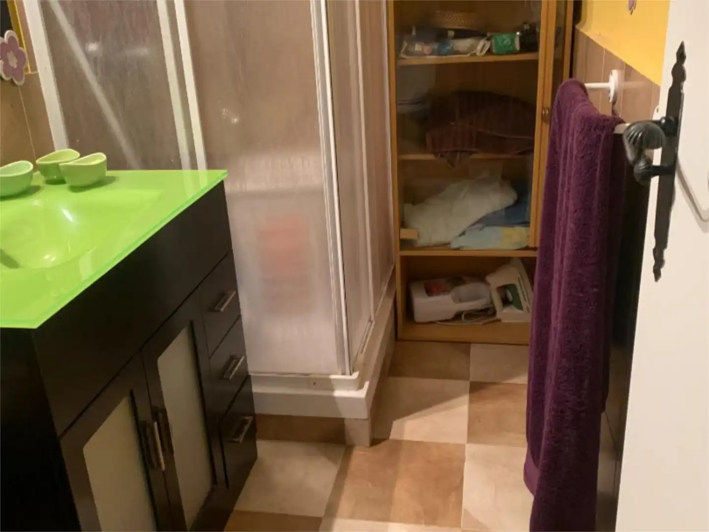 Baño de Apartamento en venta en San Martín de Valdeiglesias con Calefacción, Terraza y Amueblado